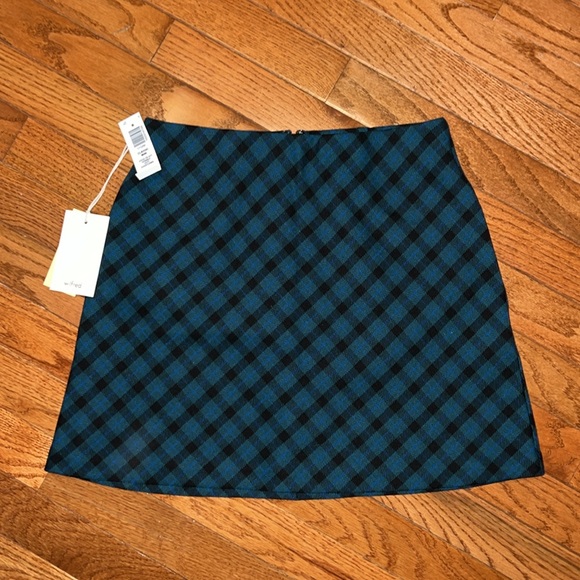Aritzia Wilfred plaid skirt Size 2 - brand new with tags!